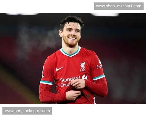 安菲尔德的咆哮与伦敦碗的回响：利物浦与西汉姆联的恩怨情仇